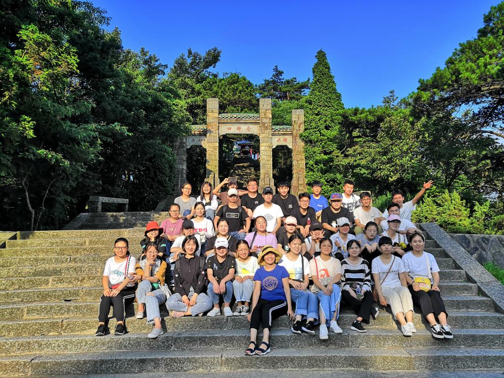 商學院2018級旅游管理專業圓滿完成認識實習工作，聚焦園區管理服務實踐